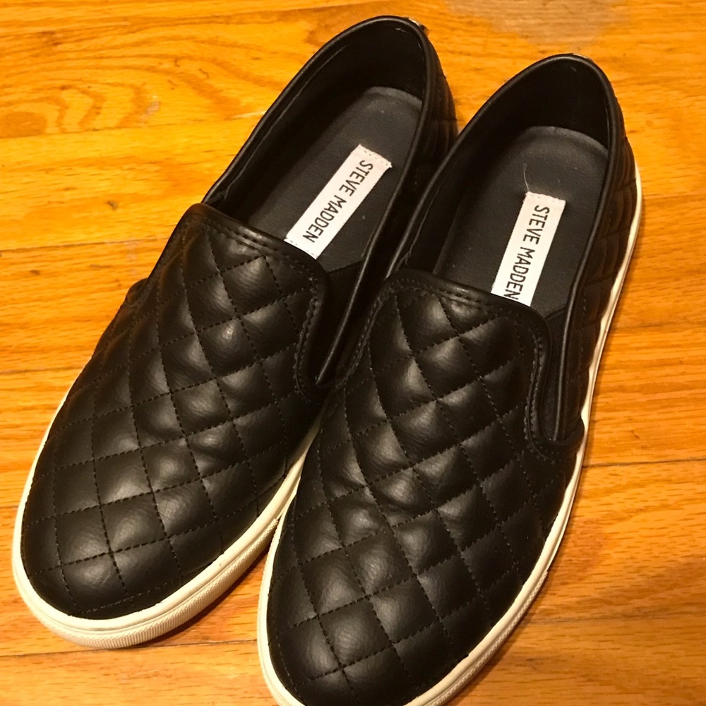 Steve Madden Slip ons